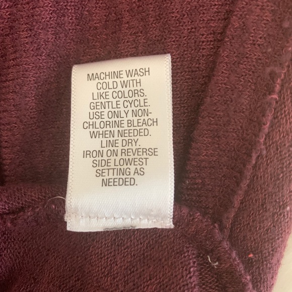 Candie’s burgundy dress with lace back Super cute! - Picture 7 of 7